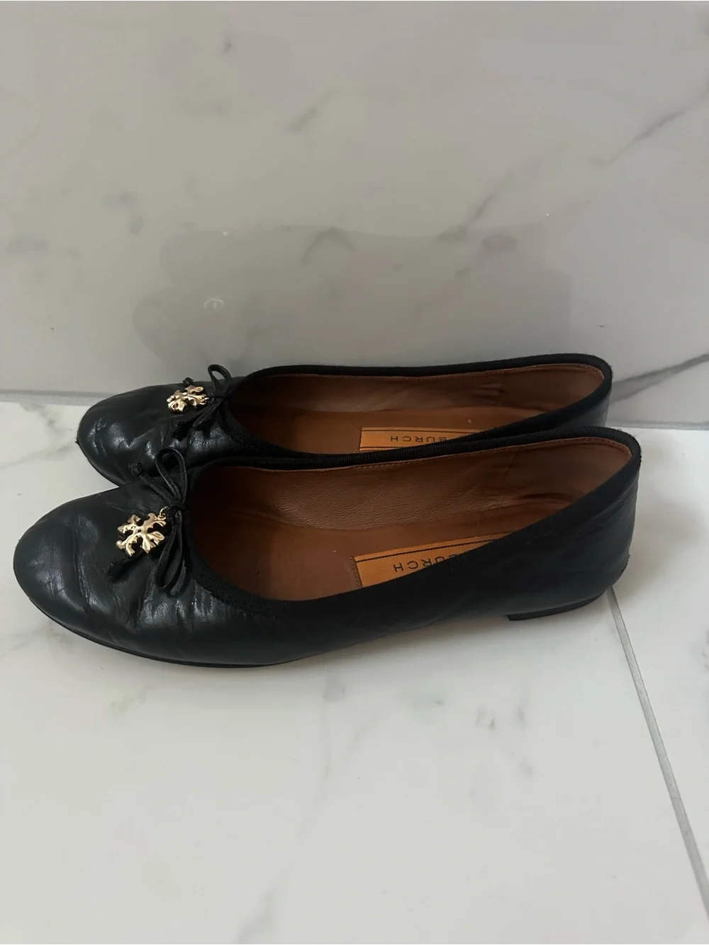Tory Burch Black Leather Gold Logo Ballet Flats Size 7